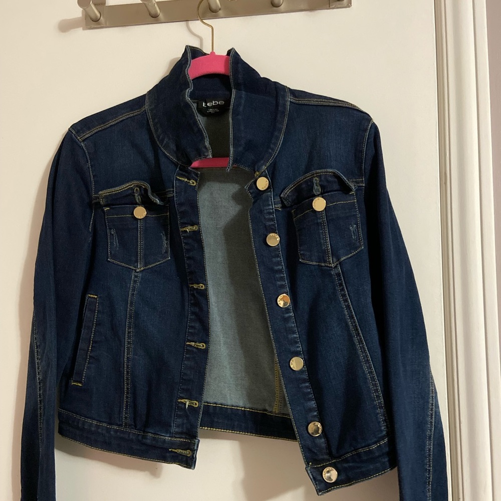 Cute dark jean jacket!